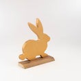 Bild in Galerie-Betrachter laden, Hase stehend